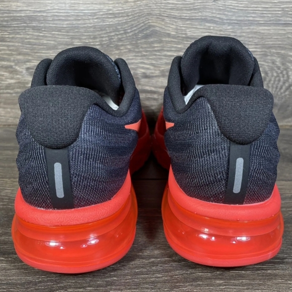 2017 Nike Air Max - Picture 3 of 7